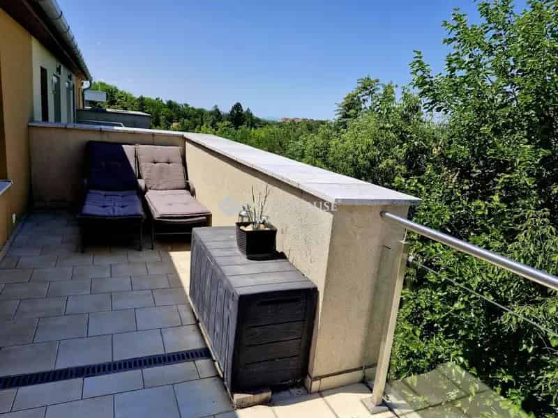 Siófoki Balatoni Panorámás Penthouse Lakás Eladó