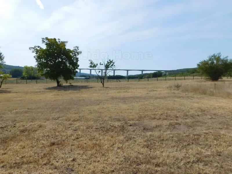 Kőröshegy Belterületi Telek Eladó - 1298 m2