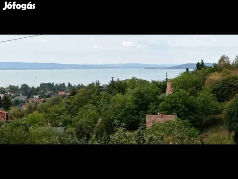 Alsóörsi panorámás nyaraló eladó