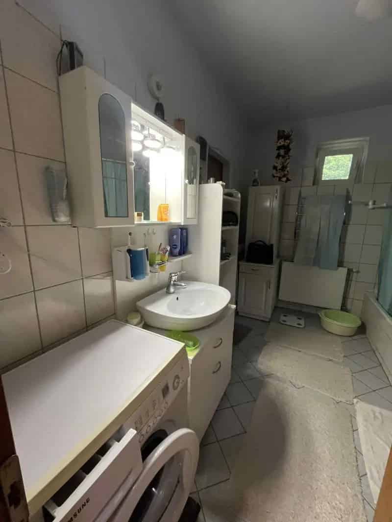 Kadafalva - 100 m2-es családi ház + 110 m2-es épület eladó