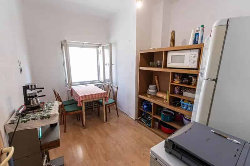 Ház Kiadó , Sülysáp, Közép-Magyarország