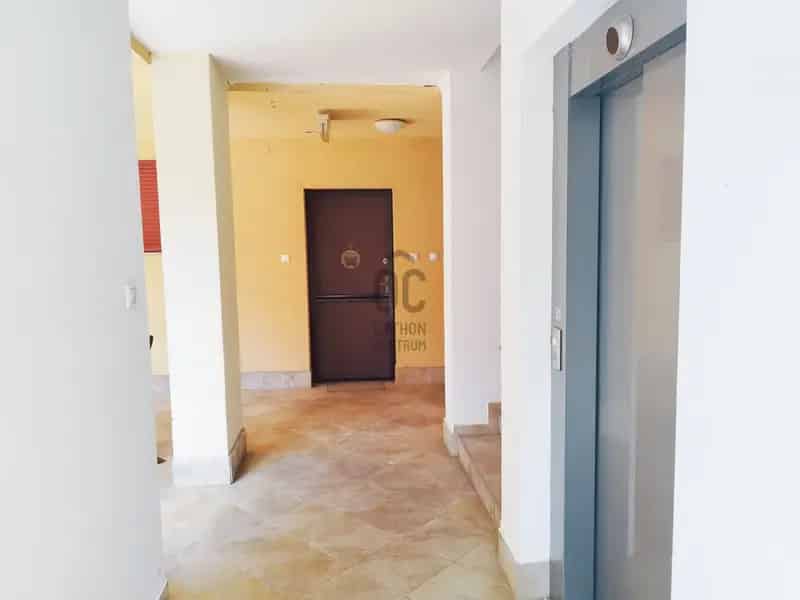 Siófok Aranypart 43nm-es 2 szobás exkluzív lakás eladó