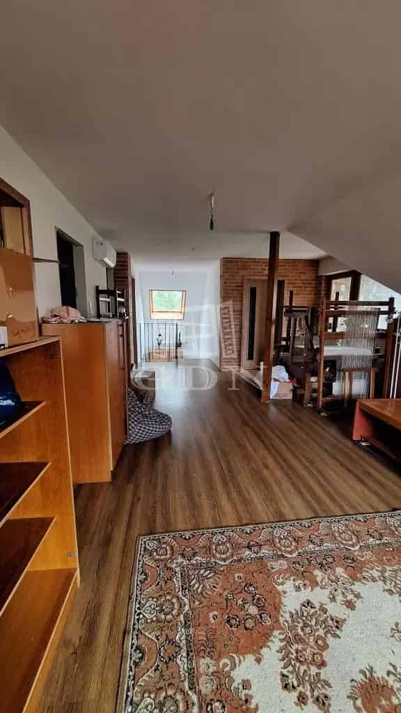 Balatonalmádi családi ház eladó - Patakparti nyugalom