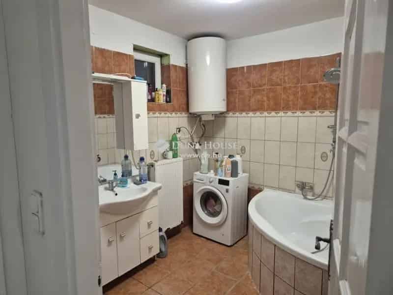 80 m2-es Felújított Téglaház Esztergom-Kertvárosban