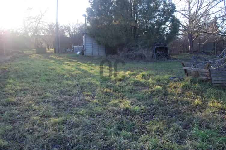 Szombathelyi eladó kiskert Parkerdőben