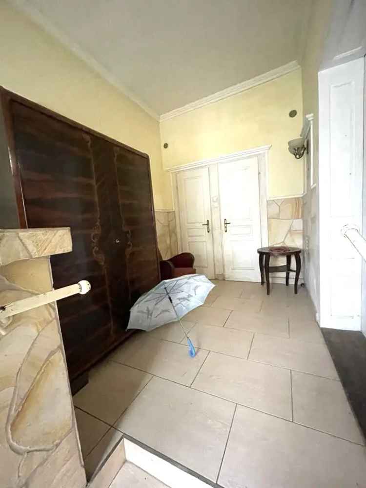 Celldömölk 120m2 3szoba 3fürdő ház befektetőknek is