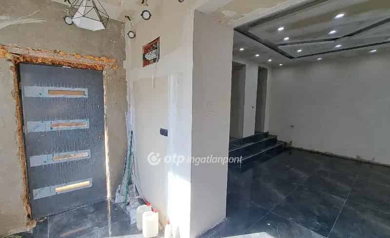 Ház Kiadó , Ceglédi járás, Közép-Magyarország