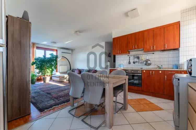 Panorámás Penthouse Budatétényben eladó