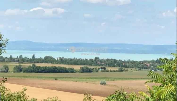 Balatonszárszó Almahegy Panorámás Telek Eladó