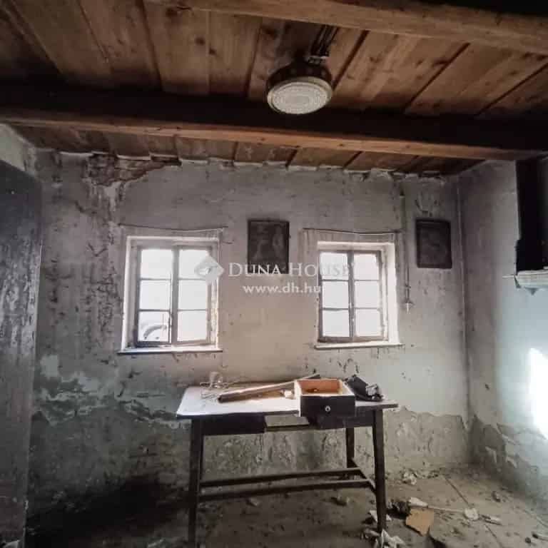 Nagykanizsa Kisbagolai hegy 55m2 épület 4338m2 telekkel eladó
