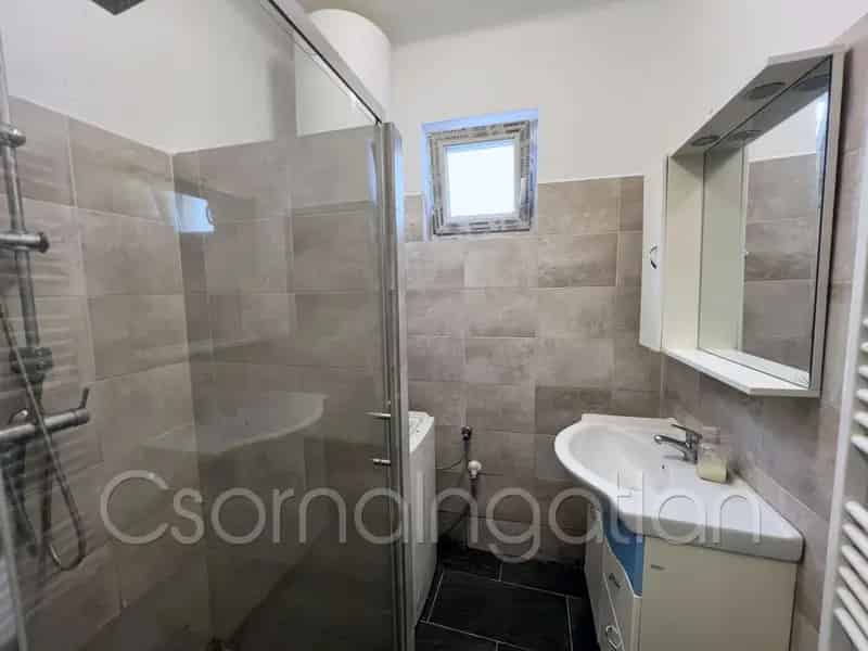 Pápai családi ház eladó 110 m2 827 m2-es telken
