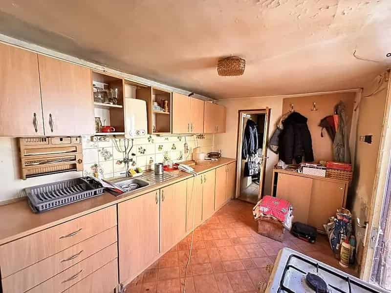 Eladó Ikerházfél Rákosszentmihályon 68m2 356m2 kerttel
