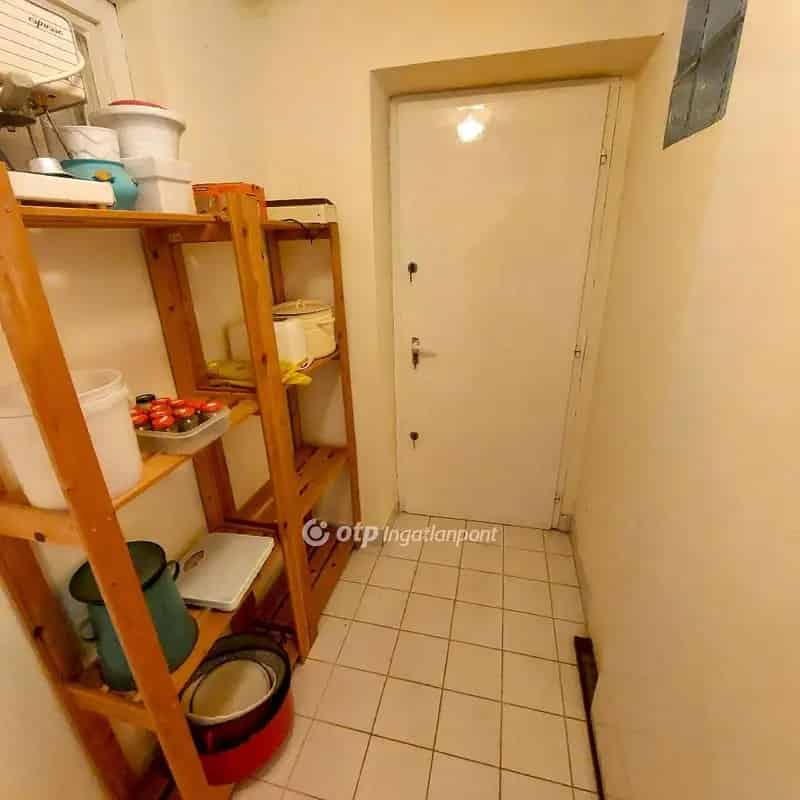 Ceglédi többgenerációs családi ház eladó - 189 m2 - nagy telek