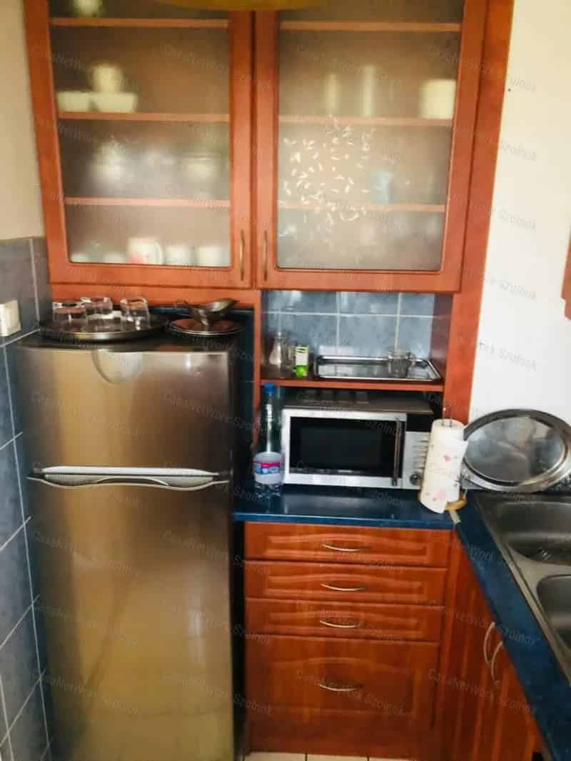 Szolnok 75m2 3 szobás lakás eladó - garázs opcióval