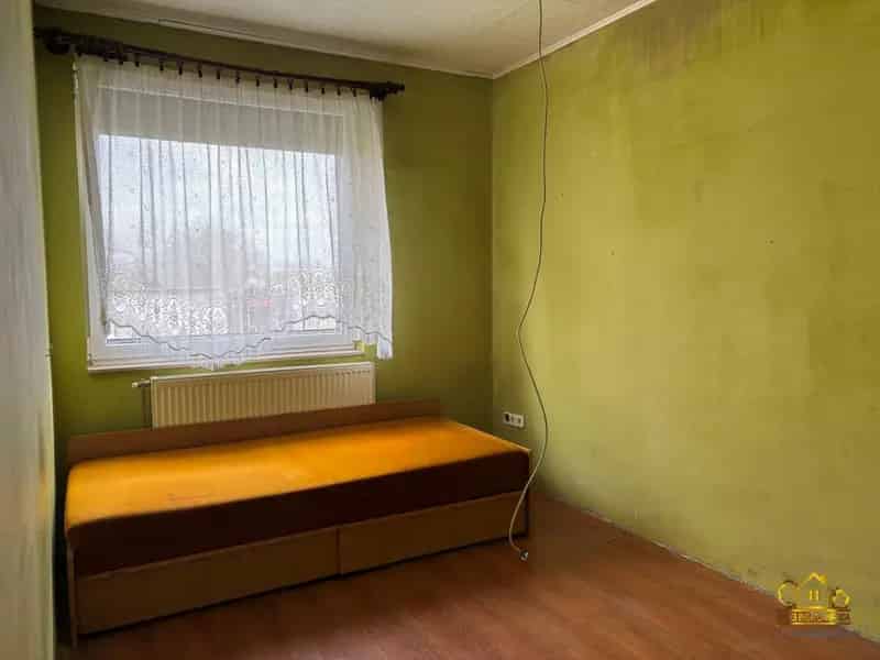 143 m2-es 3 szobás családi ház Tökölön