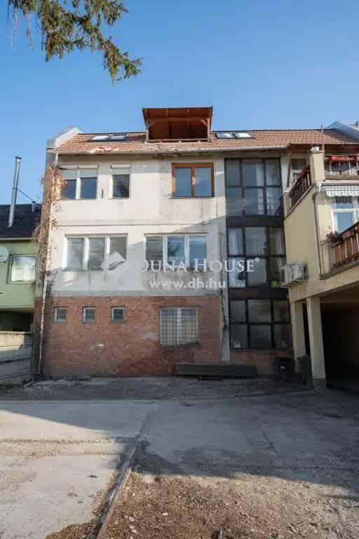 Belvárosi 240m2-es Panorámás Lakás Eladó