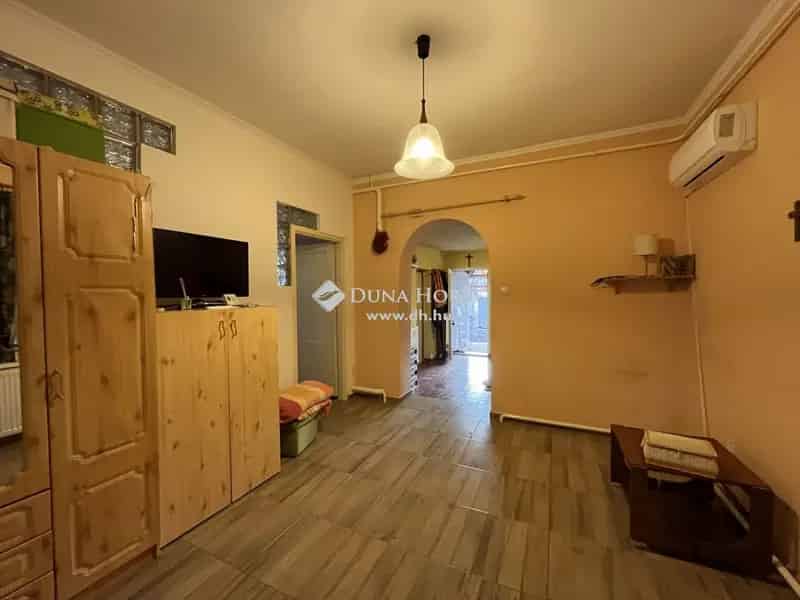 Ikerház eladó Ozoránon - 58m², 2 szoba, nappali, kert
