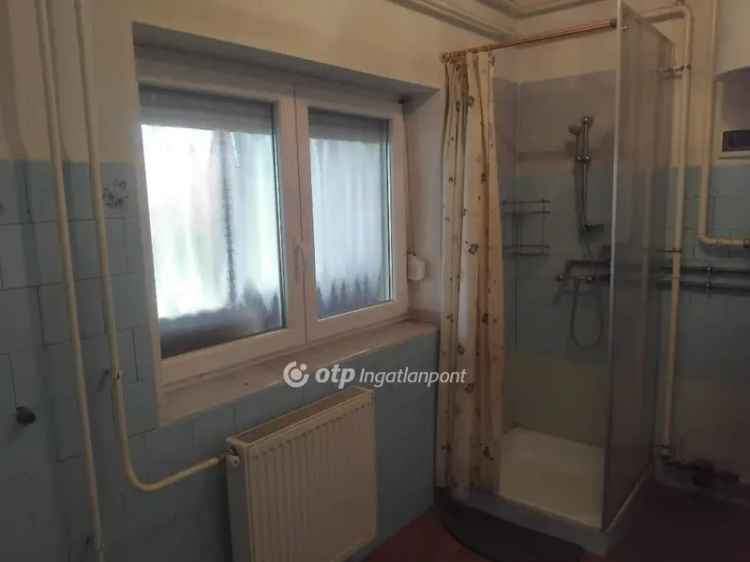 Hajduboszorményi felujitando csaladhaz 840m2 telekkel