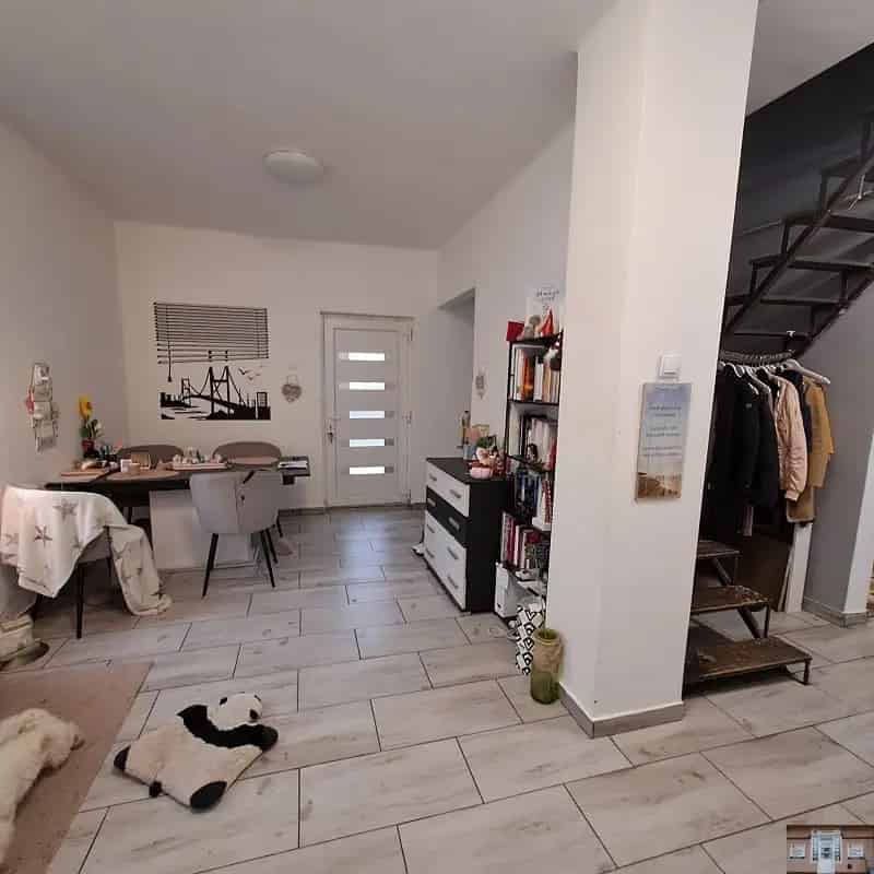 Monor 4 szoba családi ház 738 m2 telekkel eladó felújított