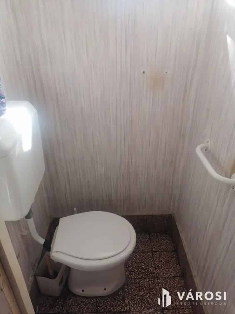 Uzsai családi ház eladó - 2+fél szoba, 969nm telek