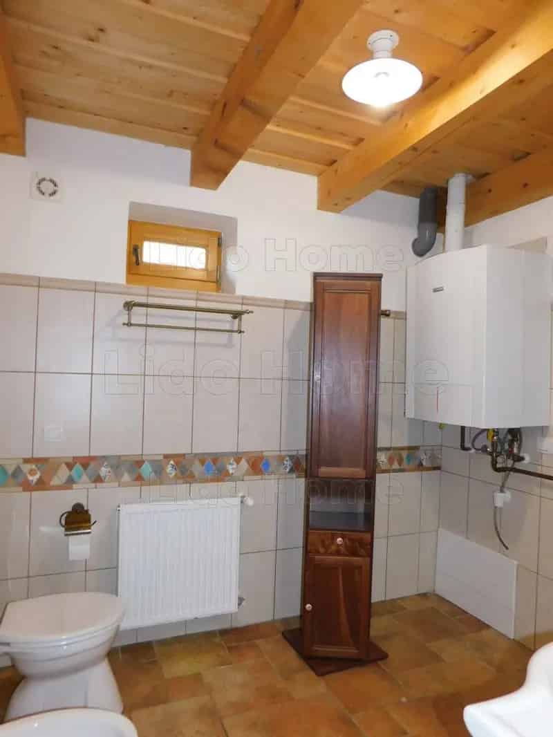 Szigligeti panorámás nyaraló eladó - présházzal és pincével