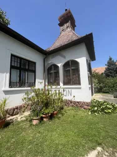 Balatonfüredi eladó családi ház 140nm 1880nm telekkel