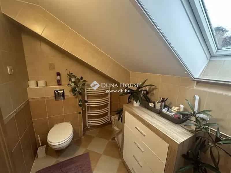 129m2-es 5 hálószobás családi ház Debrecenben