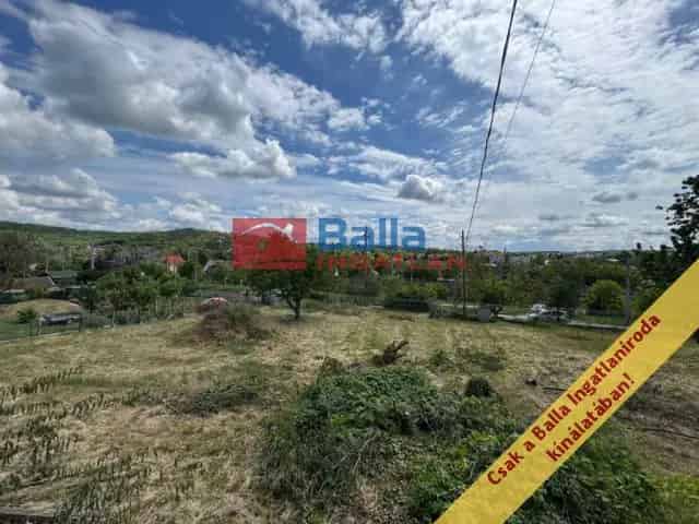 Pécel 900m2-es Telek Eladó 2 Lakás Építésére Alkalmas Vasútállomás Közelében