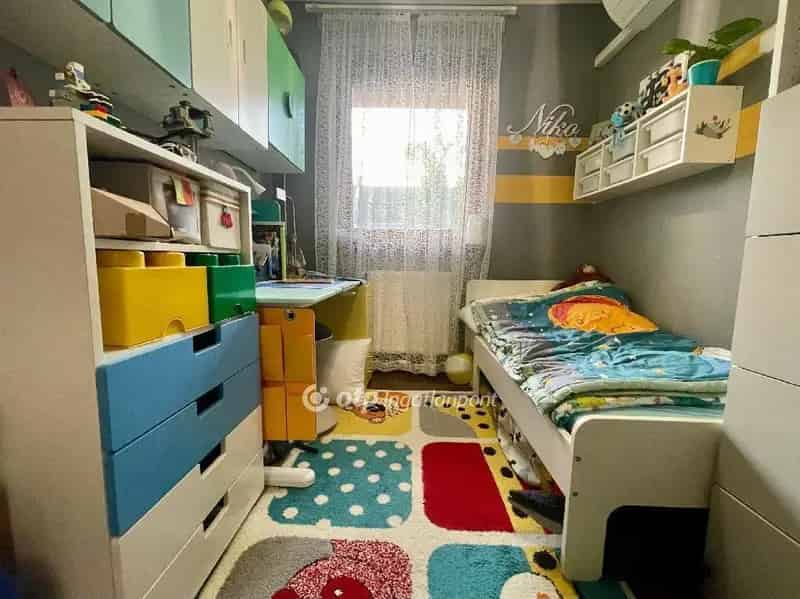 173 nm-es Felujitott Családi Haz Debrecen Nagyerdo Kozelében