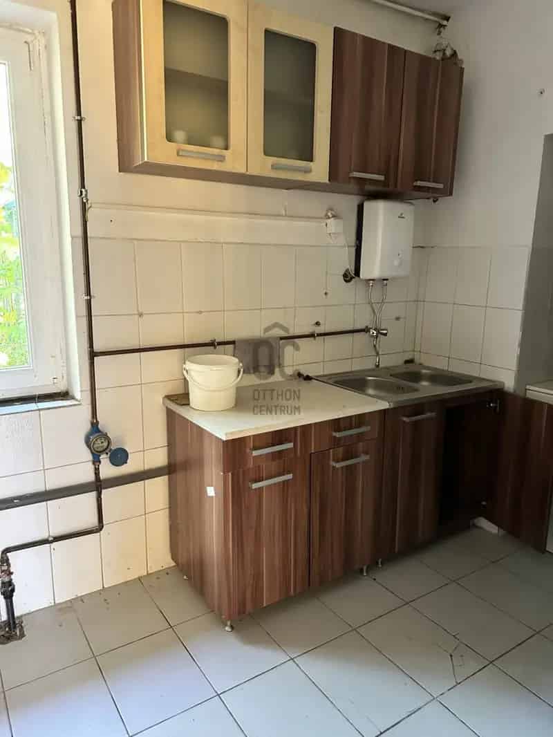 Zagyvarékas 194 nm-es vegyes falazatú épület eladó