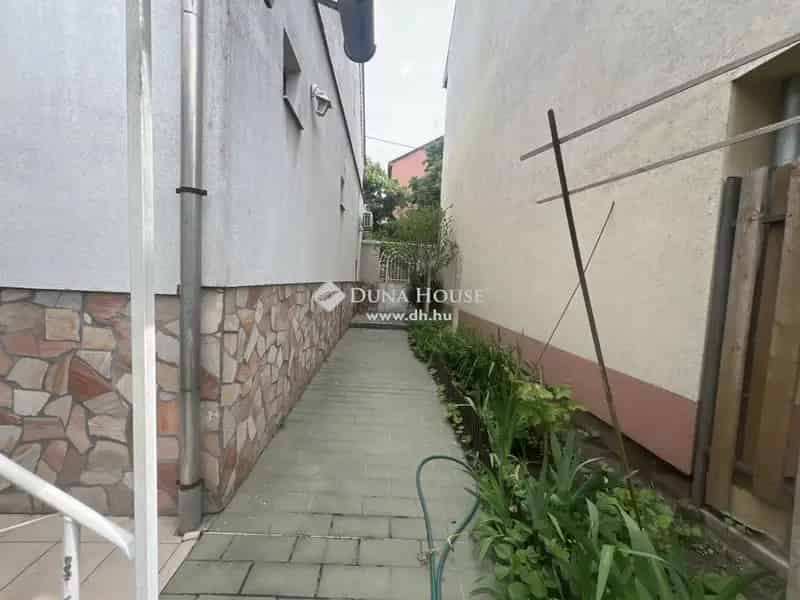 Szeged Belváros 108 m2-es 2 Lakrészes Téglaház Eladó