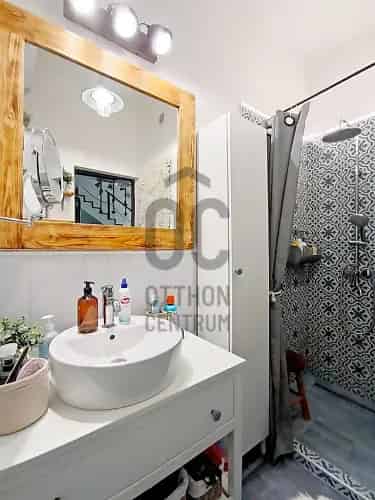 Budapest IV kerület felujitott 60 nm-es duplex lakás terasszal es kertel