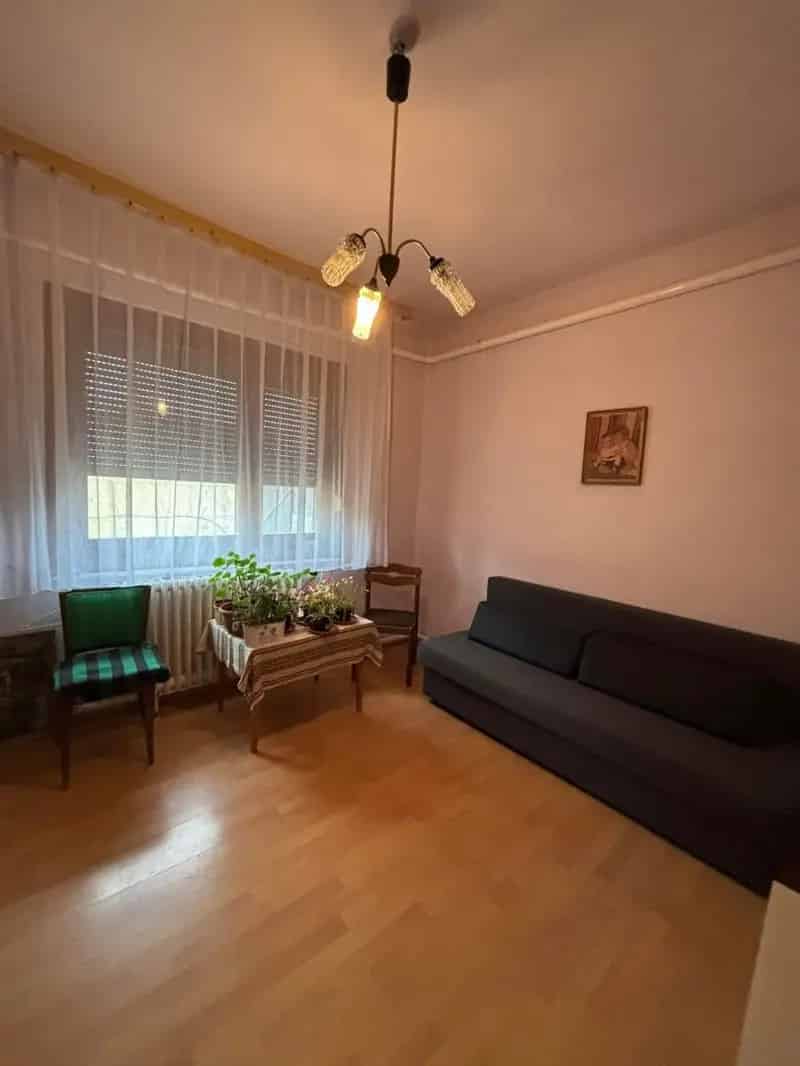 Tiszalökön eladó 2 2 szobás családi ház garázzsal