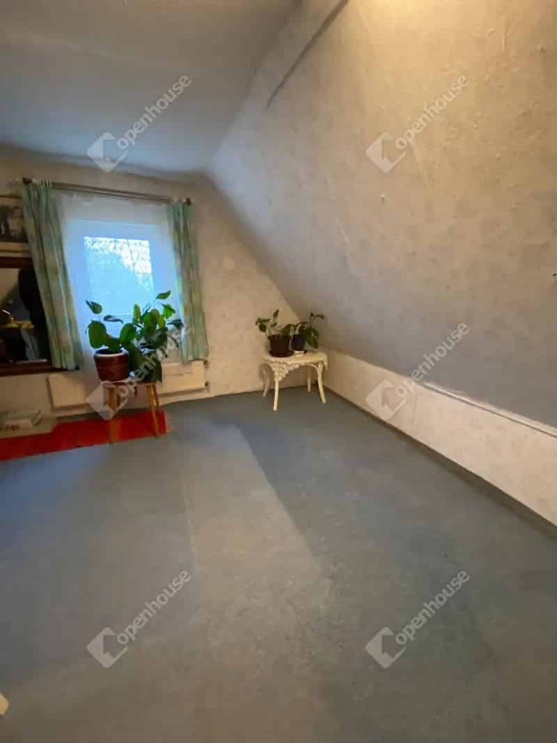 100m2-es 3 szintes családi ház Debrecenben