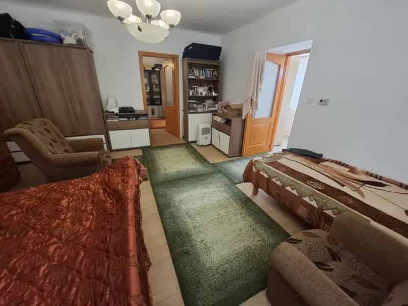 114m2-es Felújított Családi Ház Kossuthvárosban