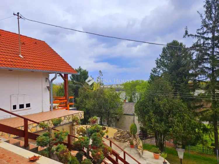 Panorámás családi ház eladó Mohács közelében