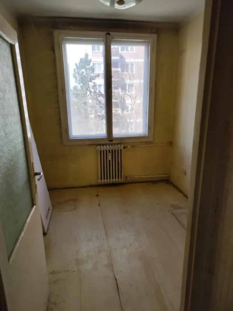 54 nm-es lakás eladó Salgótarján városközpontjában