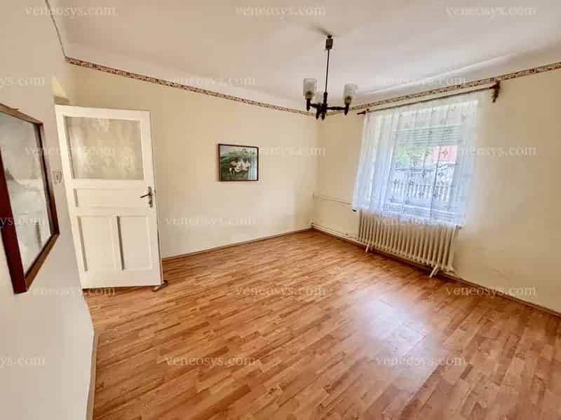Eladó családi ház Múcsonyban - 79 m2 - felújítandó