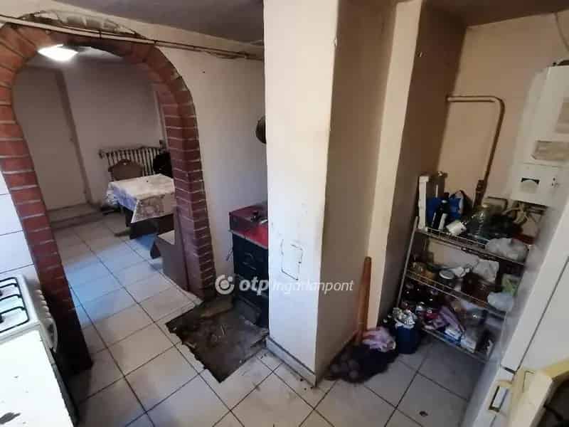 72 5 nm-es családi ház eladó Tégláson
