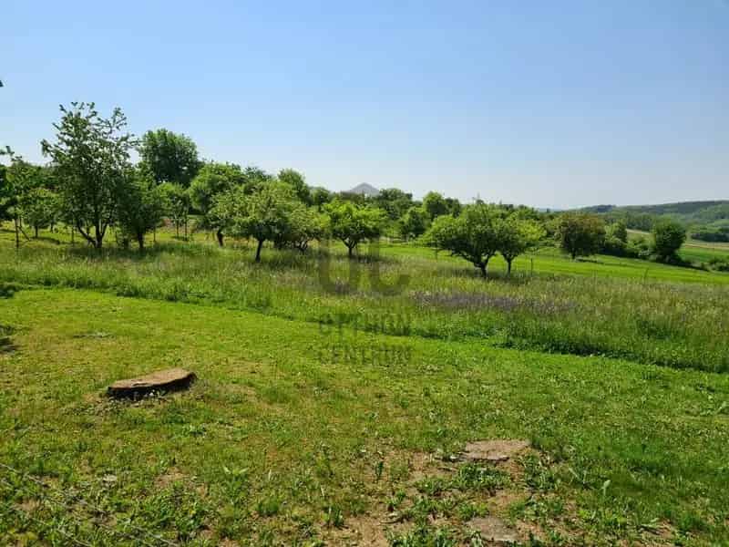 Felújítandó ház Pálfiszegen 3985m2 telekkel