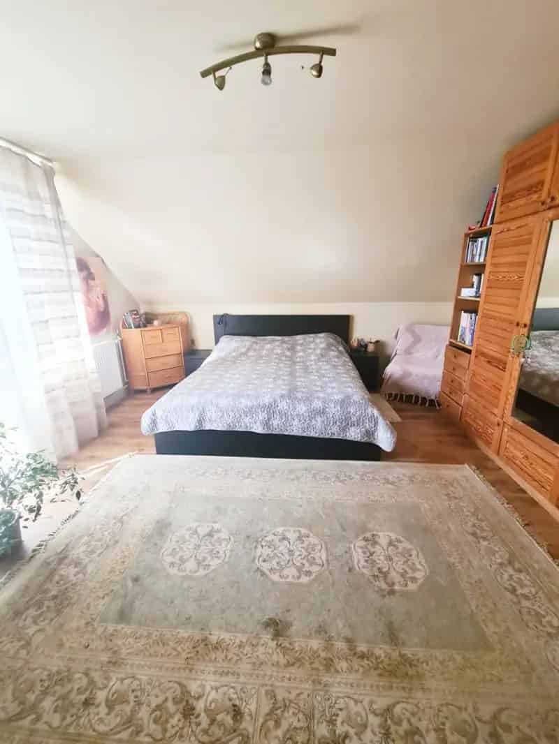 Göd-Újtelep 210 nm-es családi ház eladó 708 nm-es telken