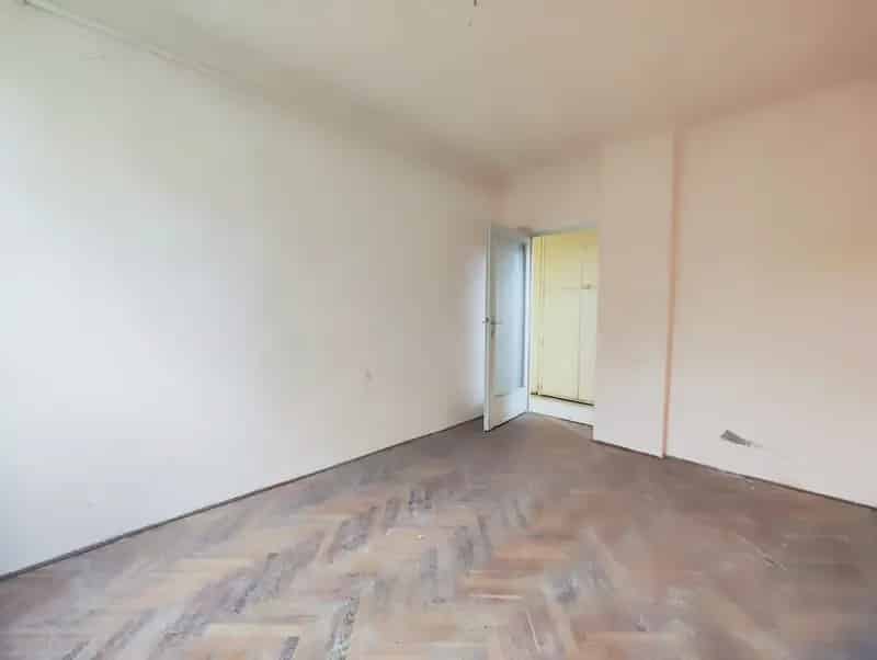 Bánréve 61 nm-es 2 szobás családi ház eladó