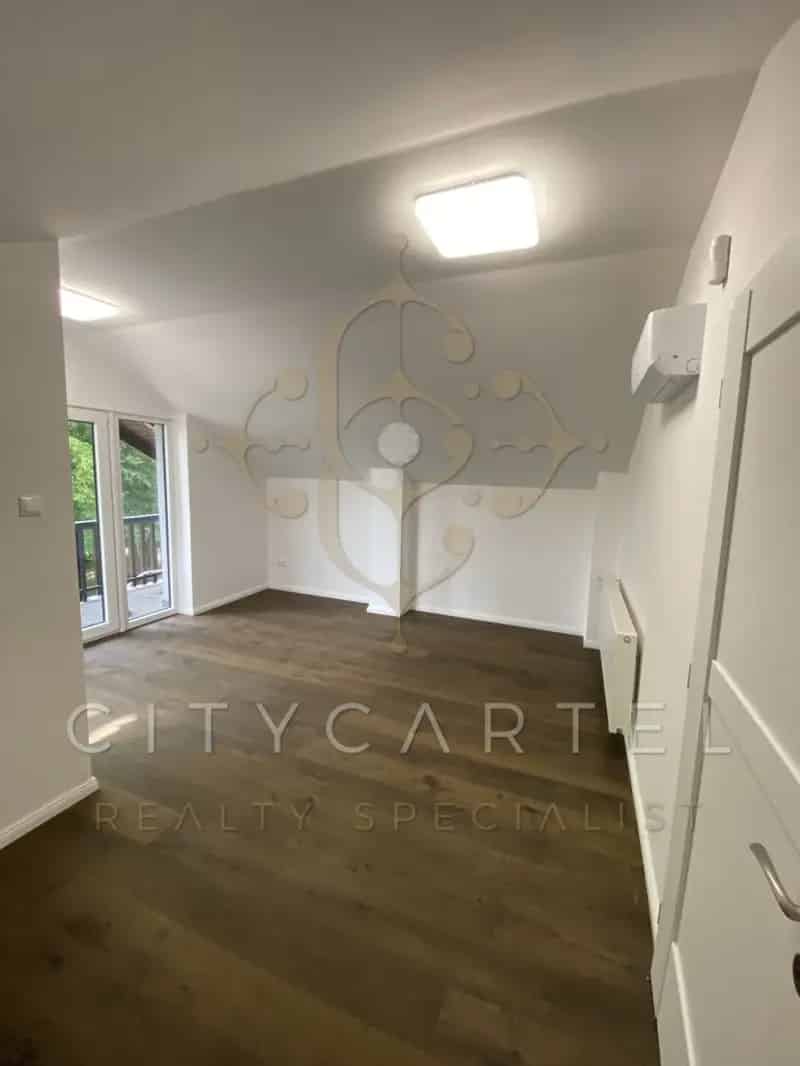 Fonyód Balaton 200m2-es Felújított Családi Ház Eladó