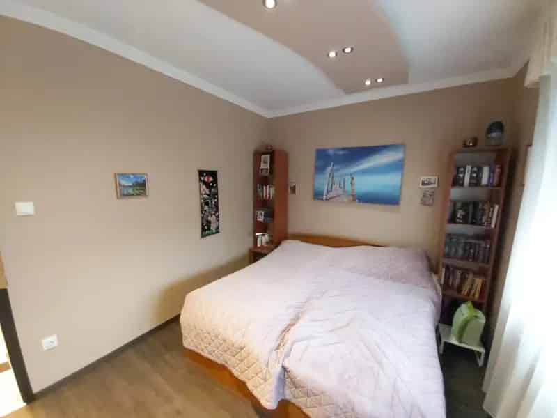6 szobás családi ház Zuglóban 556nm-es telken