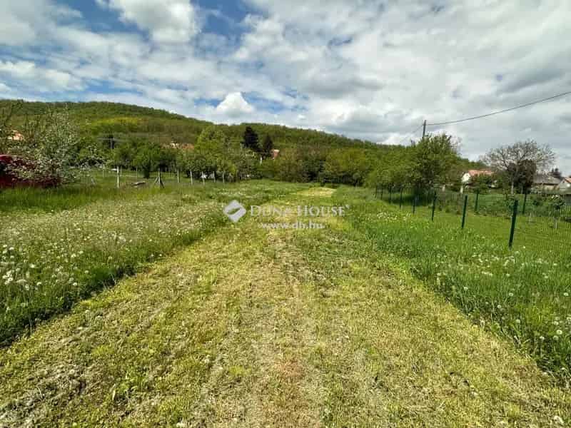 Telek Eladó , Pécs, Dunántúl