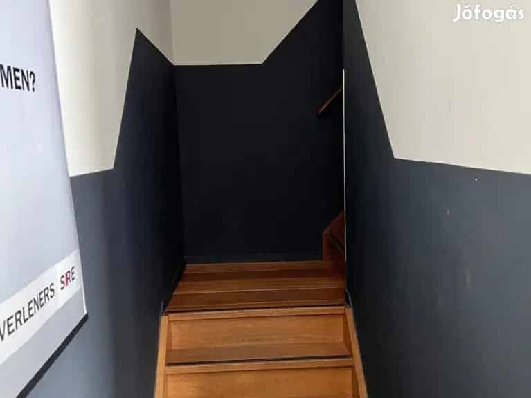 Bontott mentőállomás eladó 225m2 Keszthely
