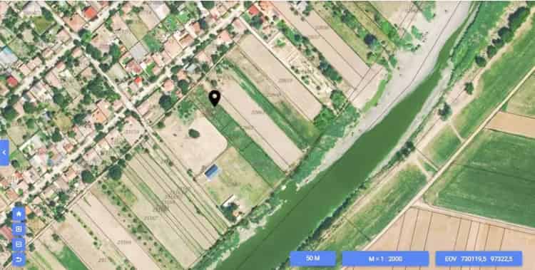 741 nm-es telek eladó Szeged közelében Holt-Tisza partján