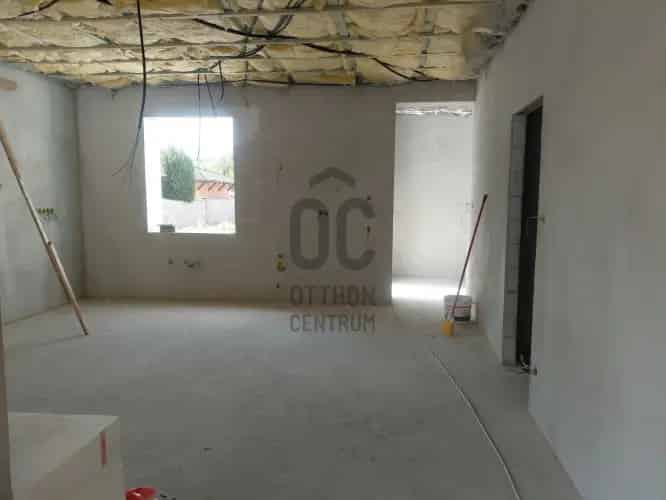Bugyii eladó újépítésű ikerház, U0045948