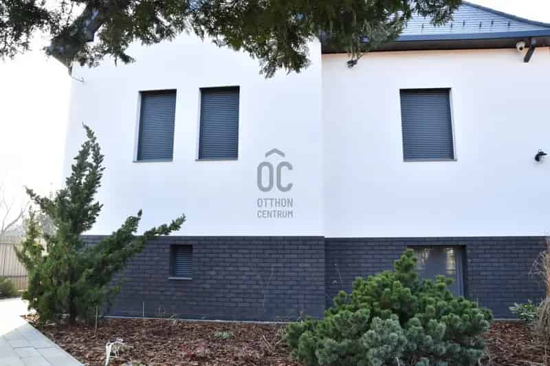 Rákoshegy Polgári Villa Eladó - Felújított Családi Ház