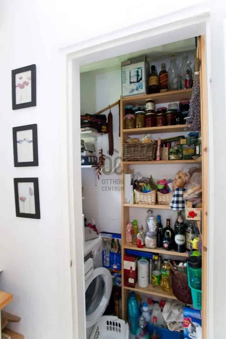 70m2-es családi ház Szentendrén - 2 szoba + félszoba, kert, pince